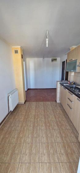 Apartament decomandat 2 camere, complet renovat - 2