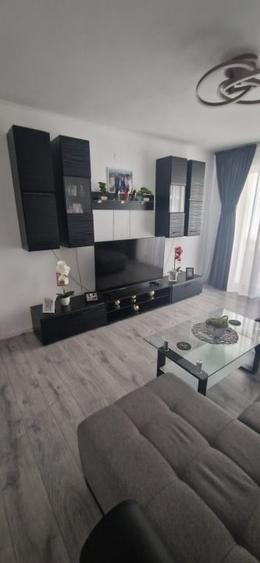 apartament 3 camere Razboieni, etaj 2 - 3
