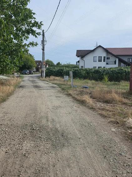 Teren cur?i - construc?ii, cartier Sisesti - 6