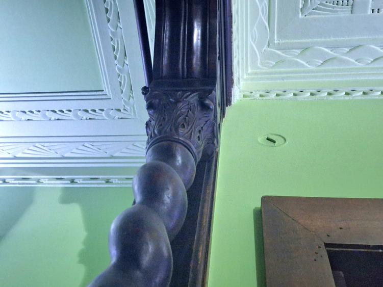 Apartament central cu terasa, o proprietate cu caracter unic și echilibrat. - 4