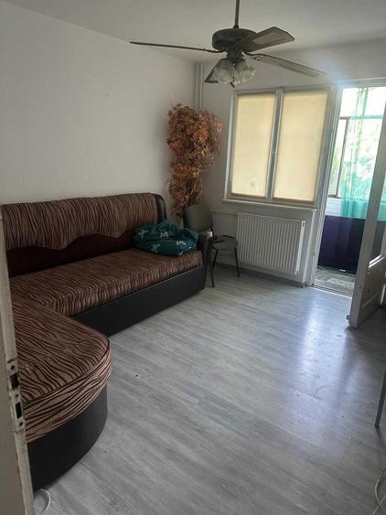 Apartament decomandat cu 2 camere || De inchiriat || Zona Vest || - 2