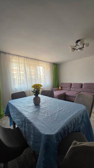 Casă de vânzare  - 8