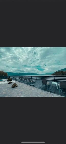 De vanzare pensiune casa hotel Casa Bijou Sat Eselnita Mehedinti - 3