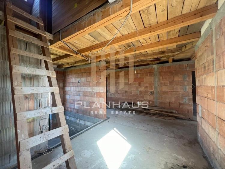 Constructie la rosu Săcălășeni ,Maramureș,ideal pensiune ,dezvoltare turist - 8