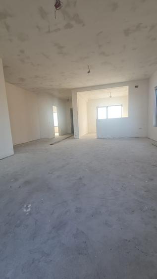 CASA  - COMUNA BERCENI - 3