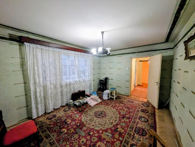 Vânzare apartament 2 camere zona Nord, etaj 2, 55mp, bloc din beton - 1