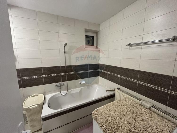Apartament et. 1 cu 3 camere de închiriat str. V. Babes zona TBC - 8