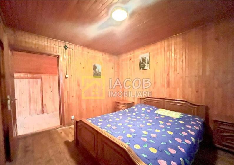 Casa P M, 5 camere,com. Oniscani, jud. Bacau - 8