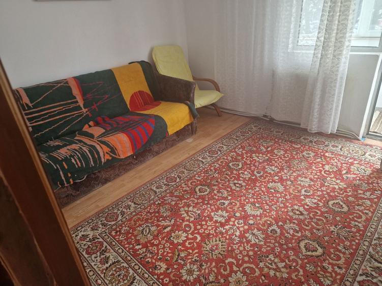 Ap 3 cam, etaj 1 , Maratei , decomandat, balcon,centrala termopane - 1