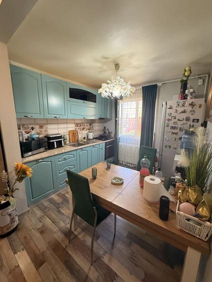 Vand apartament cu 3 camere - 2