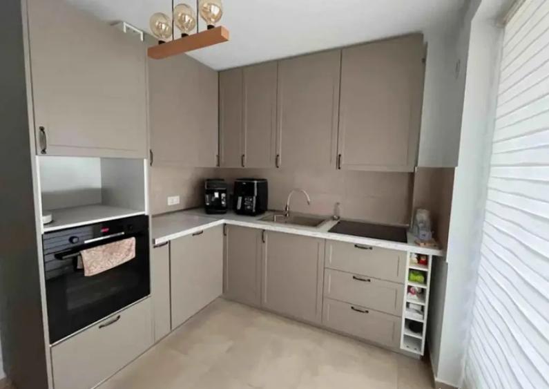 Apartament 3 camere, decomandat - zona Tractorul - 6