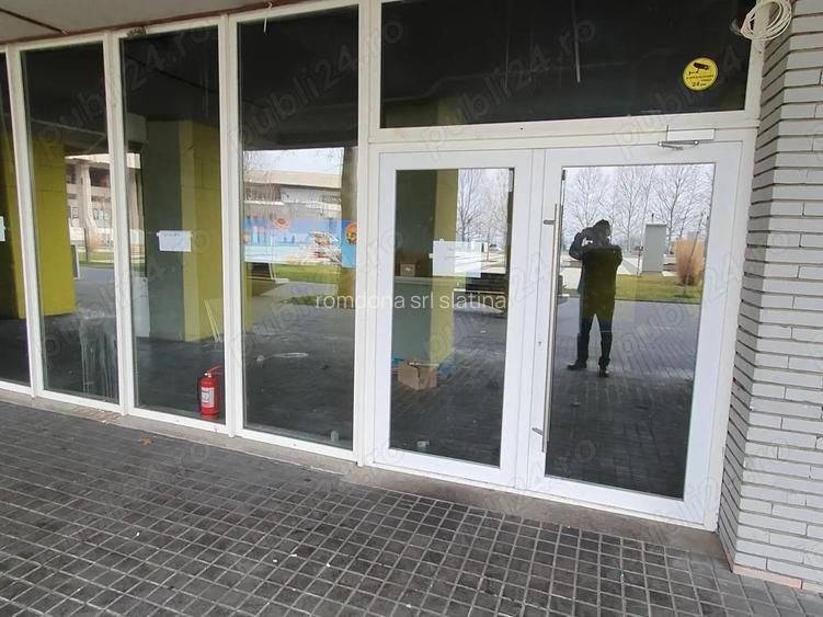 Vanzare spa?iu comercial Vanzare spa?iu comercial