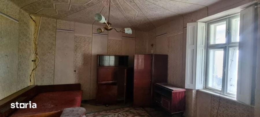 Casa secusigiu in curs de renovare - 4