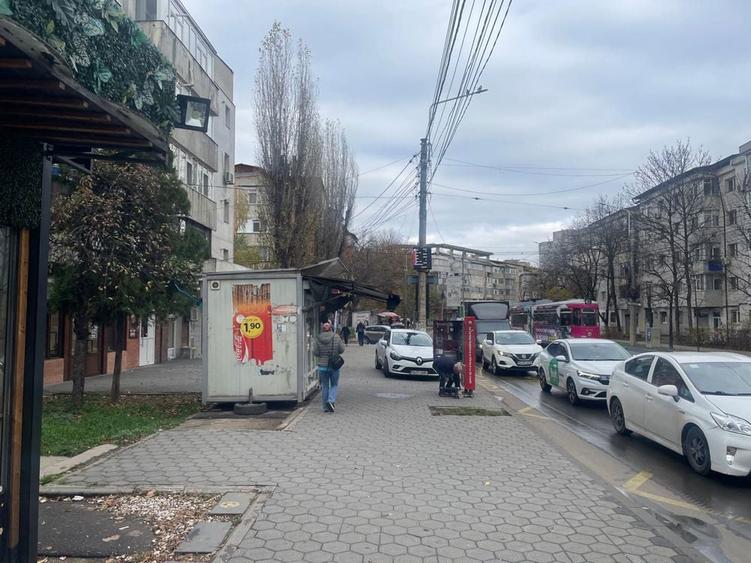 Inchiriez chiosc in Metalurgiei - 1