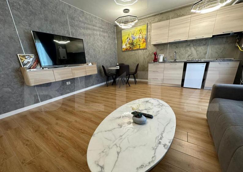 Doua apartamente cu 2 camere, cu vedere la mare Prima li - 4