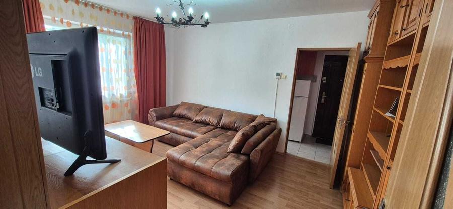 Apartament de inchiriat,loc de parcare inclus. - 1