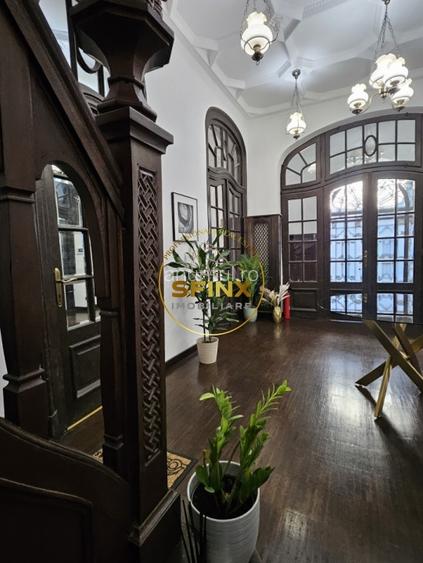 Cismigiu, inchiriere vila interbelica renovata, curte mare, parcare