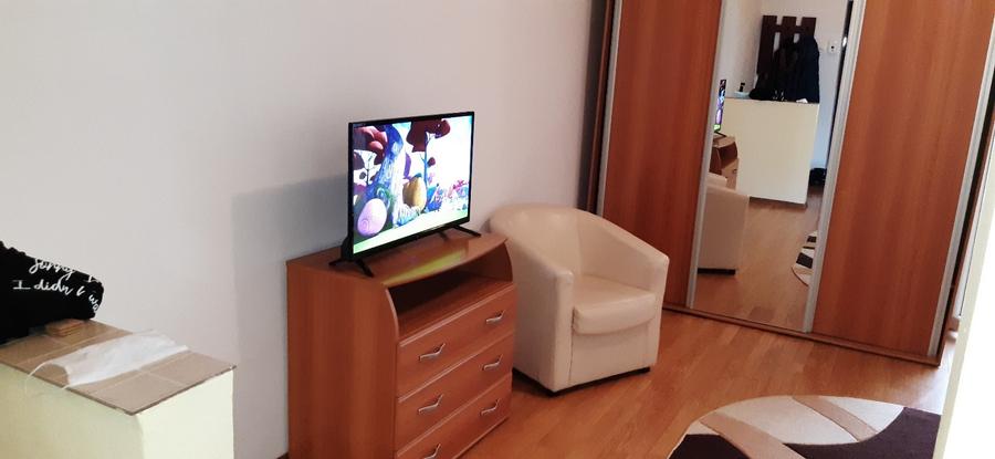 Închiriez garsoniera tomis 3 - 4