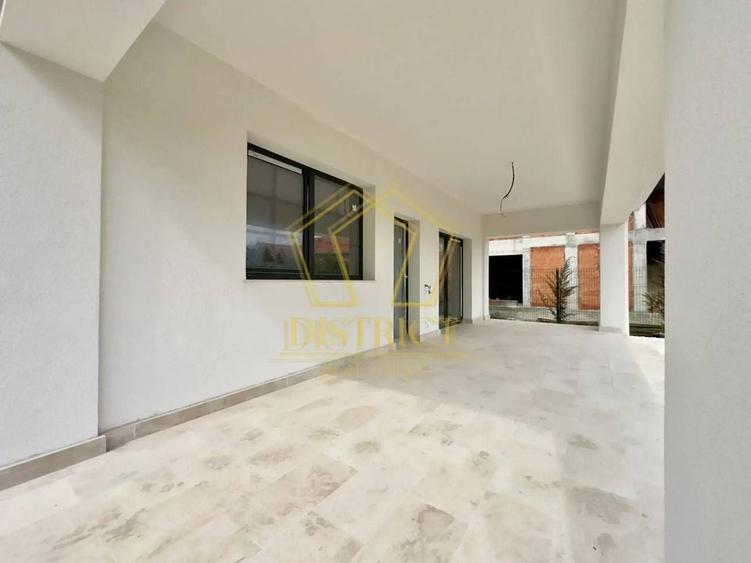 Casa superba cu 5 camere si garaj | Dumbravita - 2