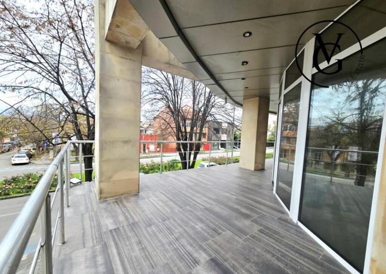 Spa?iu comercial | Terasa panoramica | ideal cafenea, bir - 8