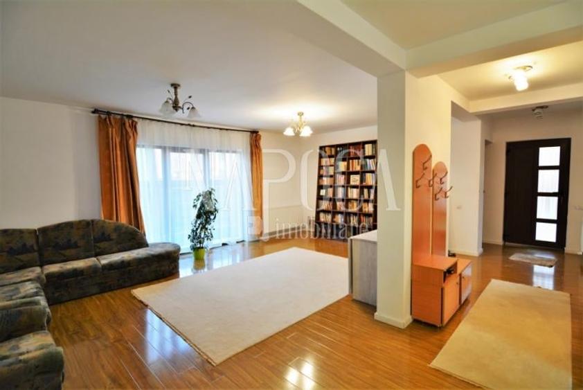 Casa 4 camere de vanzare in Floresti - 1