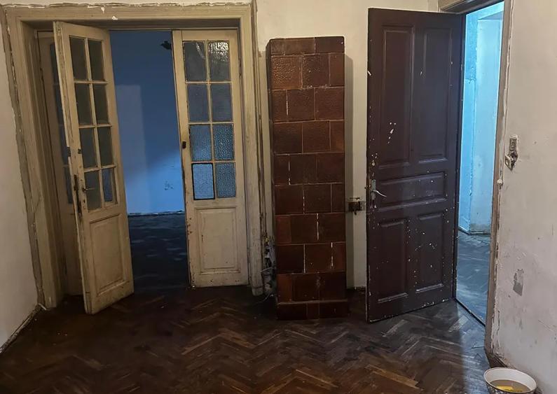 Apartament 3 camere 80,40 mp decomandat Vila veche tip bloc - 6