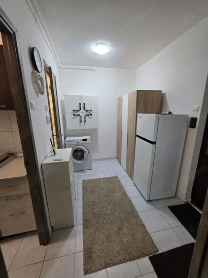 Garsonieră decomandată, parter înalt, mobilată complet, zonă liniștită Vitan - 6