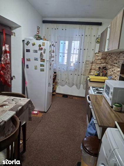 Casa de vanzare 3 camere, teren generos, comuna Traian - 16