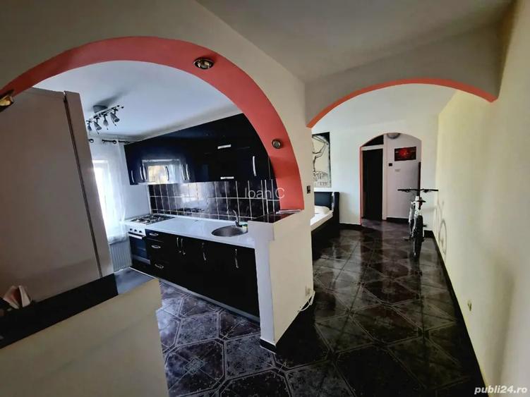 Vand apartament 2 camere modern complet utilat