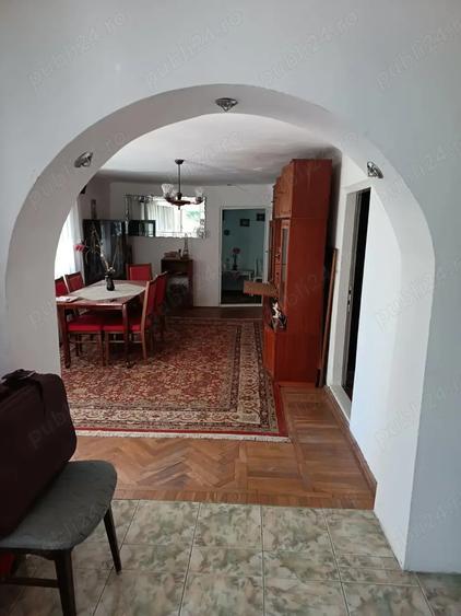 Casa cu teren de vanzare - 2