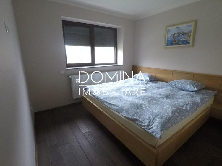 Casă individuală cu 10 camere cu Teren 750 Mp în Rânca