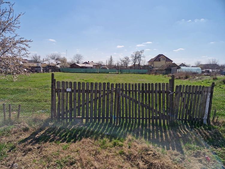 Vand teren intravilan - 3