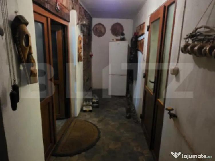 Oportunitate - Casa in zona centrala - 1