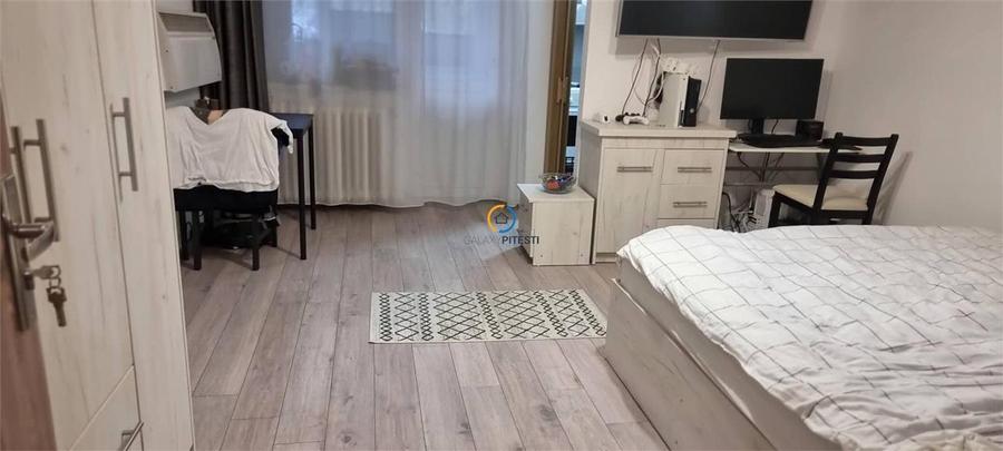 Garsoniera Craiovei cf. I, parter cu balcon - 1