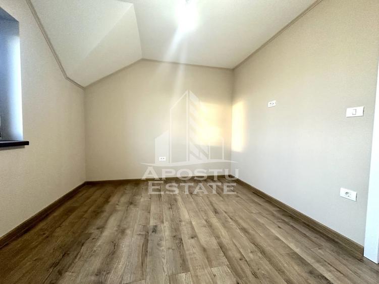 Casa de vanzare cu 530 mp teren in localitatea Utvin - 6