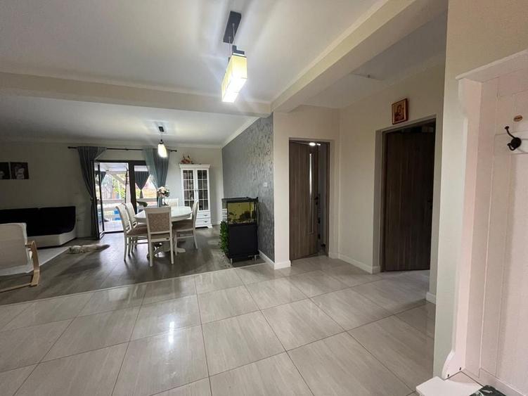 Casa modernă în Vladimirescu - 14