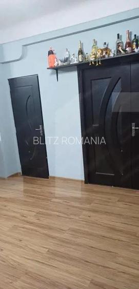 Ap la curte cu 2 camere unirii cartierul evreiesc Ap la curte cu 2 camere unirii cartierul evreiesc