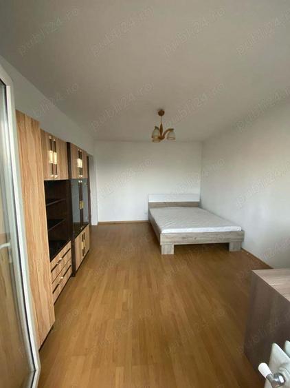 Dau in chirie o camera - 2