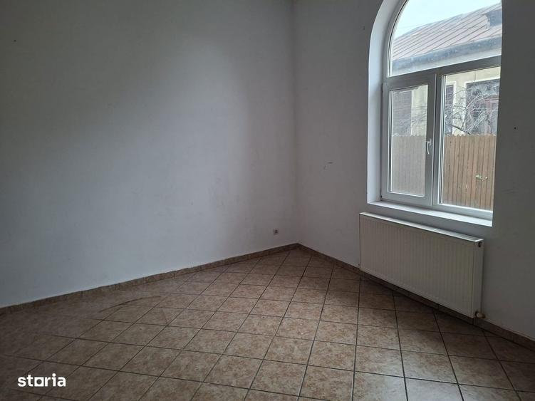 Central(zona Lic I.L.Caragiale),casa de vanzare - 5