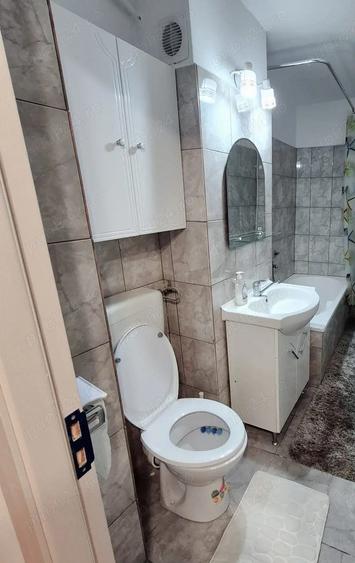 Inchiriere garsoniera renovata Nerva Traian-Timpuri Noi, 380 euro - 1