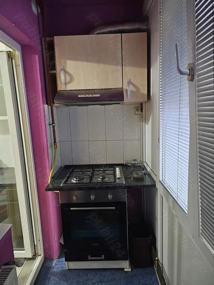 Inchiriez apartament 2 camere (transformat in 3 camere) - 3