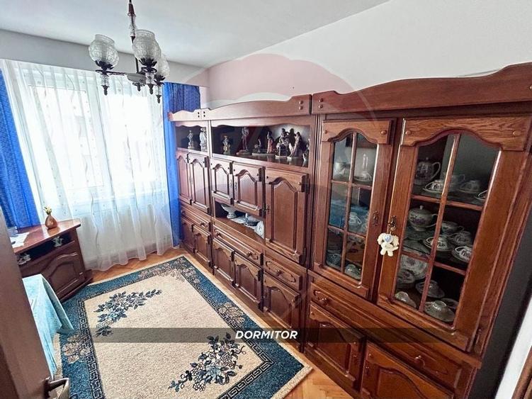 Apartament generos cu 4 camere de inchiriat- langa Hotel Mara - 8