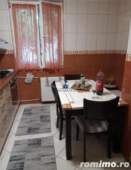 Vanzare Apartament 3 Camere Semidecomandat Luica-Uioara - 2