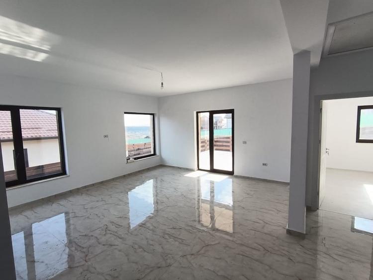 CASA SINGLE DEOSEBITA 4 CAMERE,VALEA LUPULUI ,IASI - 14