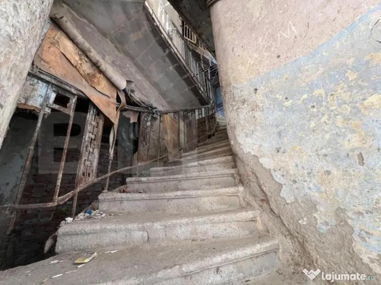 Hotel cu 44 camere, renovabil, pozi?ionat ultracentral - 3