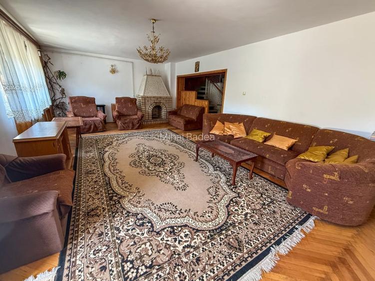 Vila cu 6 dormitoare in Breaza, lot teren 1289 mp Vila cu 6 dormitoare in Breaza, lot teren 1289 mp