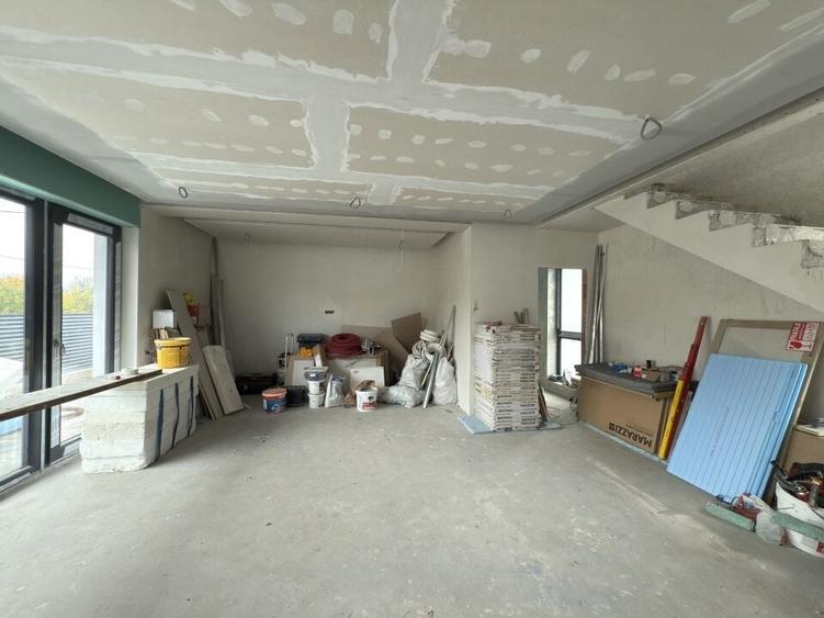 Vila P+1 cu 4 camere | Tunari | Zona Centrala - 12