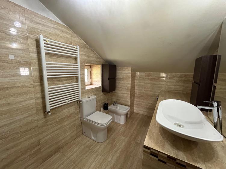 Locuință de 150 mp utili cu curte 150 mp și parcare dublă, Aeroport Baneasa - 4