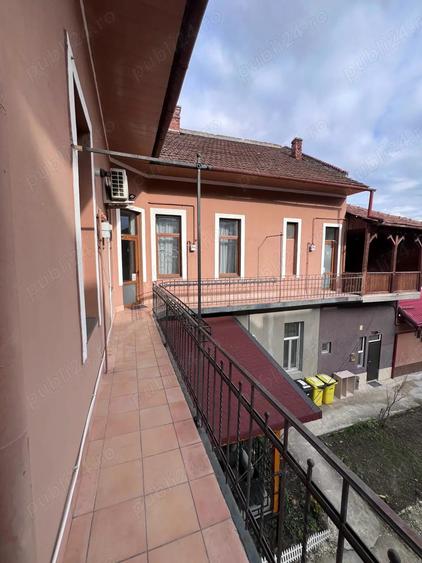 Proprietar inchiriez spatiu zona centrala - 7