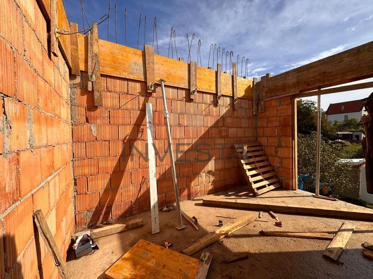 CASA INDIVIDUALA DE VANZARE SOPOR 800MP CURTE - 11